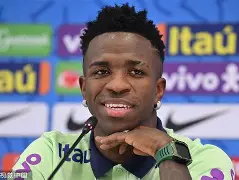 维尼修斯头球破门+点球绝杀，曼城遭遇联赛三连败的简单介绍